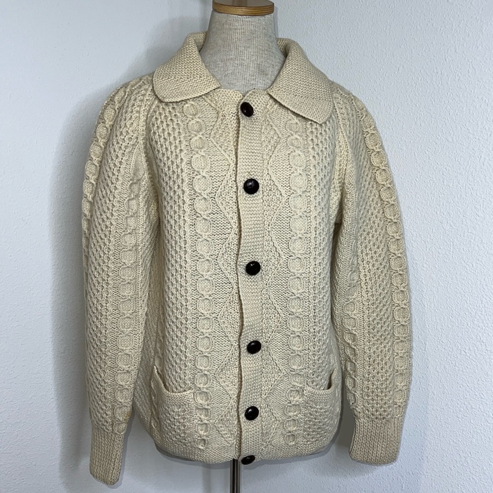 🔹 Standun Irish Pure Wool Fisherman’s Cardigan